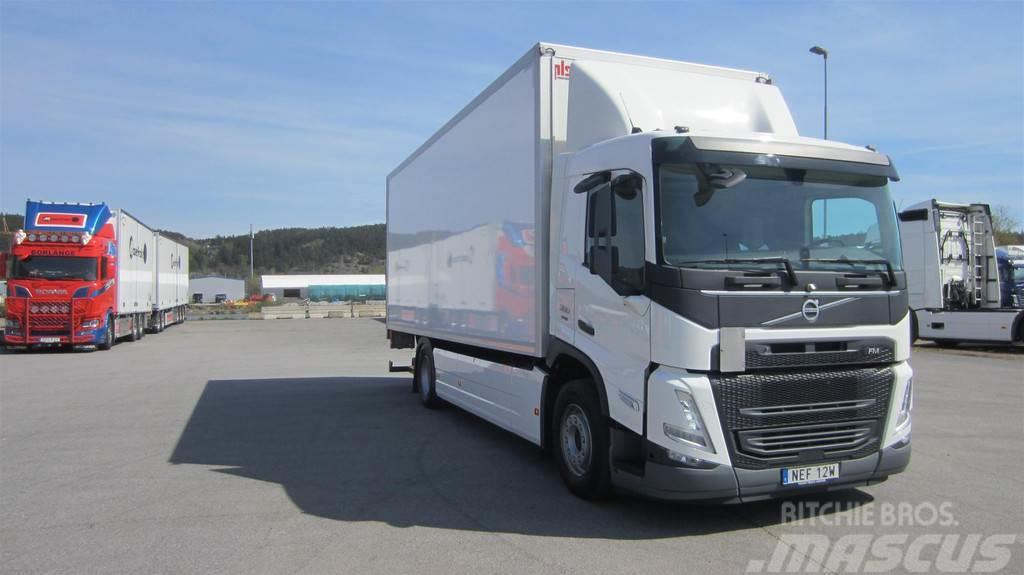 Volvo FM DISTRUBUTIONSBIL / Lift & lucka. Box body trucks