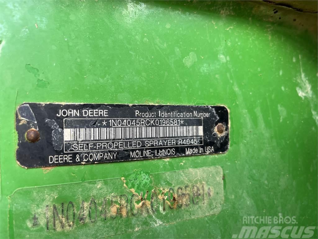 John Deere R4045 Çekilir pülverizatörler