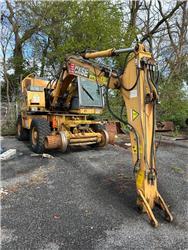 CASE 788 PRR Rail Road excavator