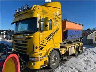 Scania R620 6x4 snow rigged combi truck w/ RKP 3 axle tip