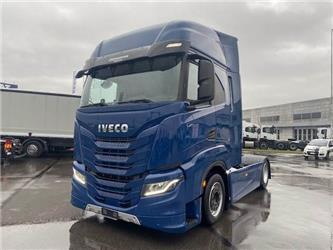 Iveco S-Way AS 440.180
