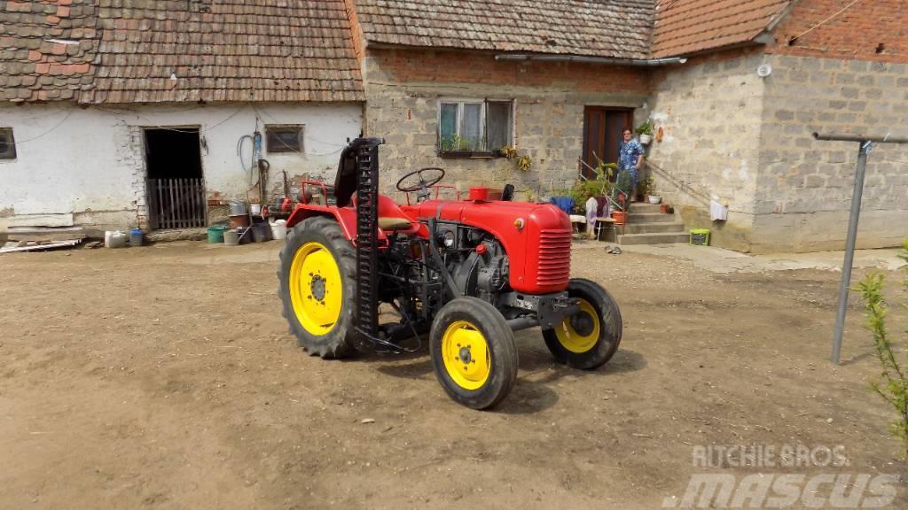 Steyr T 84 Tractors