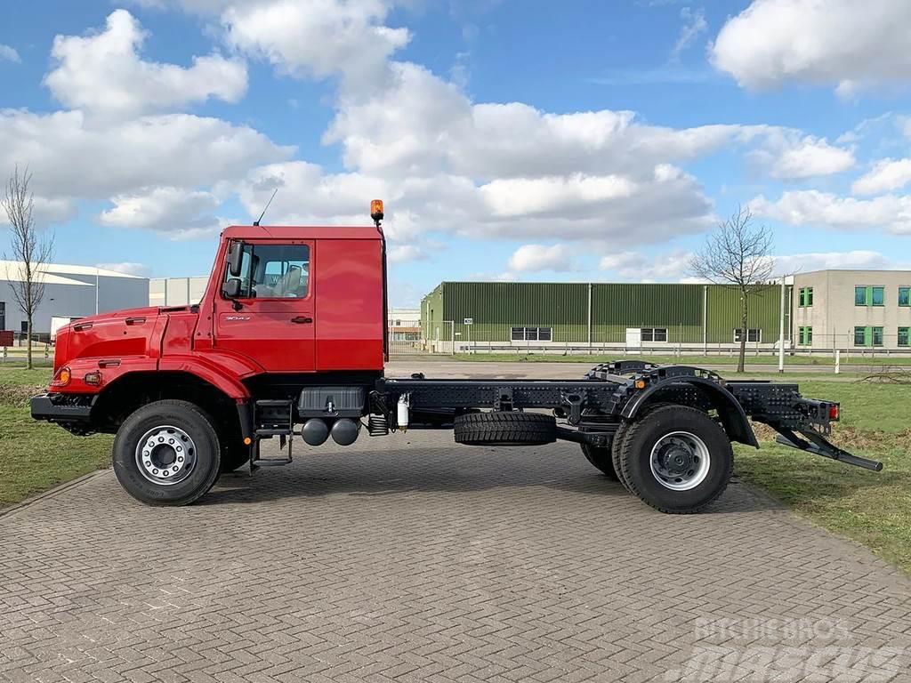 Mercedes-Benz Zetros 2042 Chassis Cabin Chassis Cab trucks