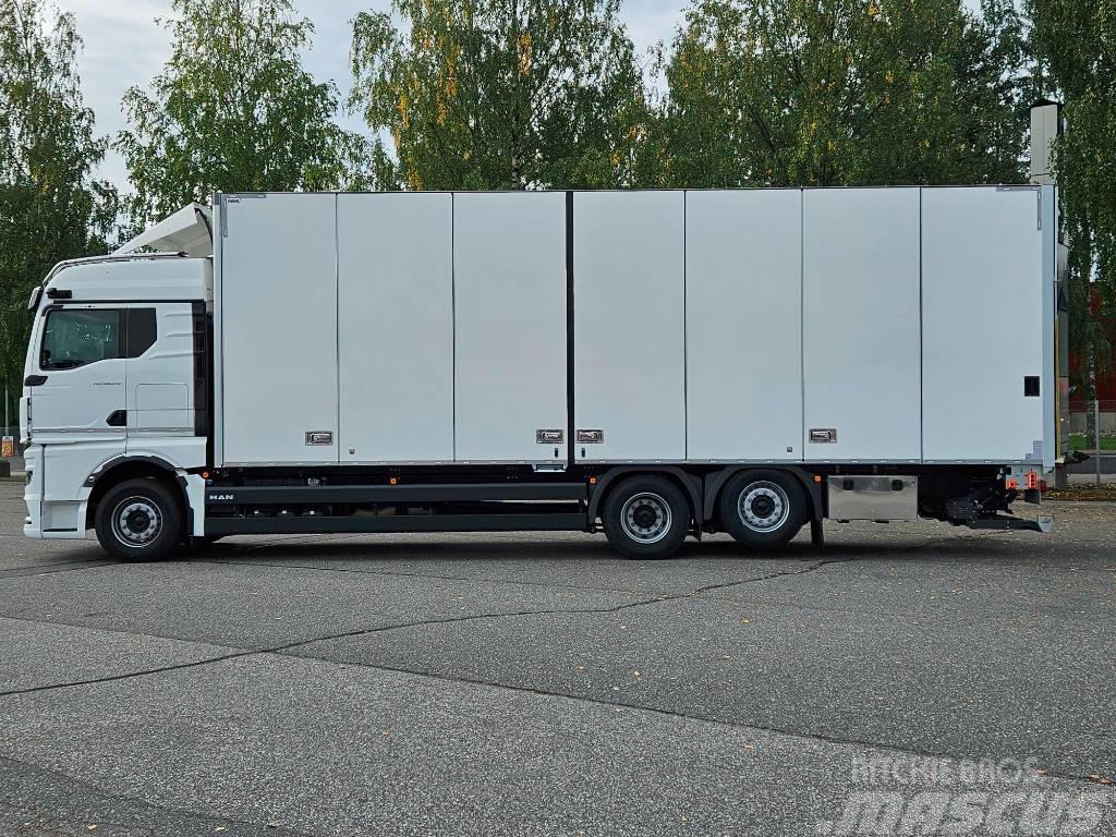 MAN TGX 26.510 6x2-4 LL Piako KSA Box body trucks