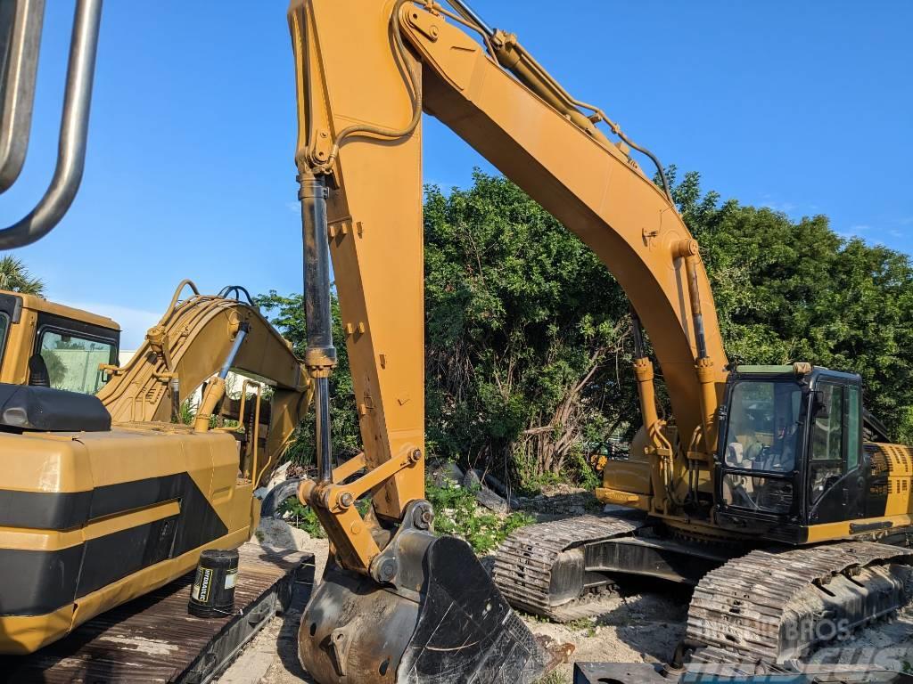 CAT 330 CL Crawler excavators