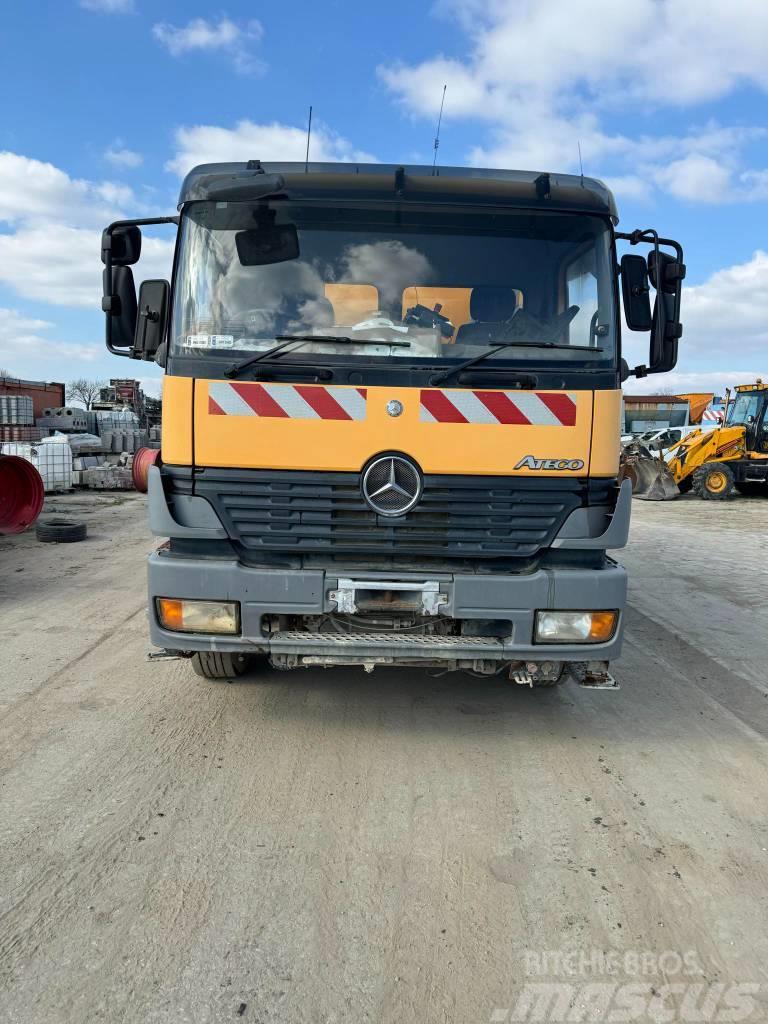 Mercedes-Benz atego Sweepers