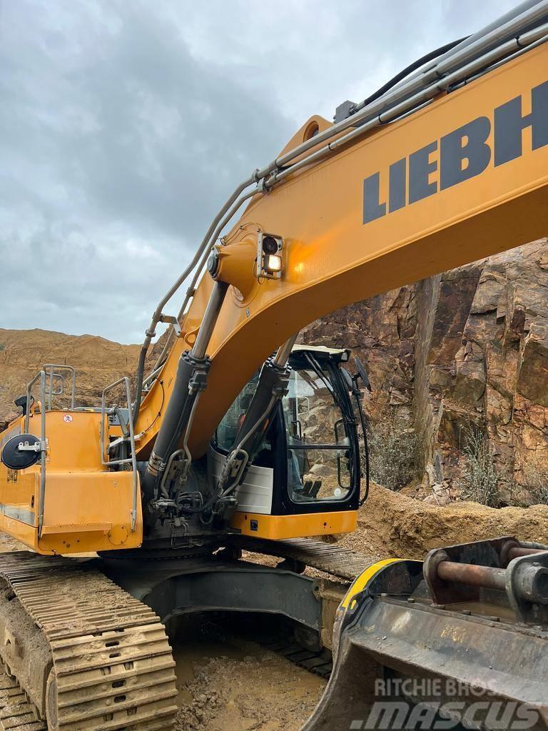 Liebherr R 946 LC Crawler excavators