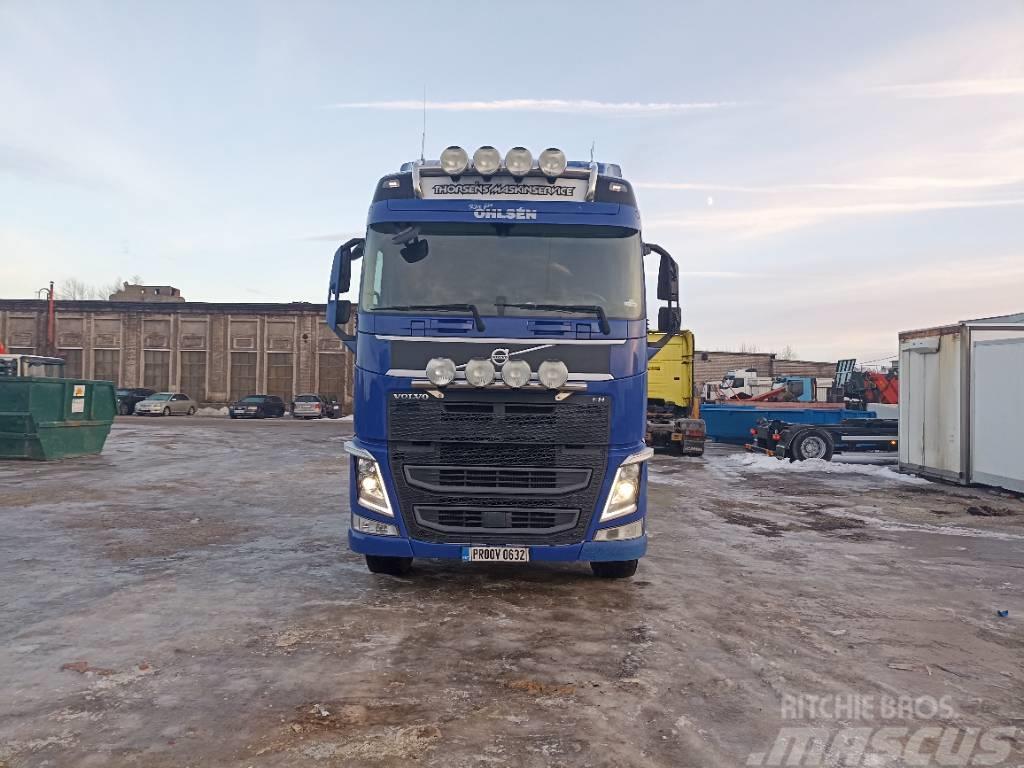 Volvo FH 540 Chassis Cab trucks