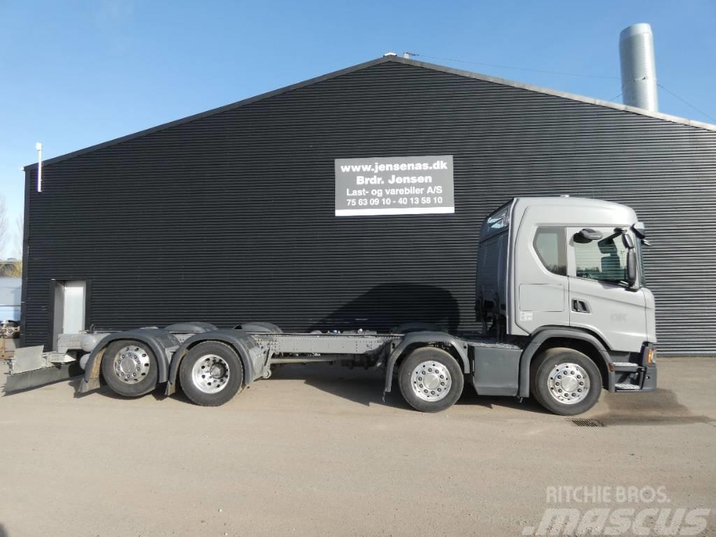 Scania G 450 Chassis Cab trucks