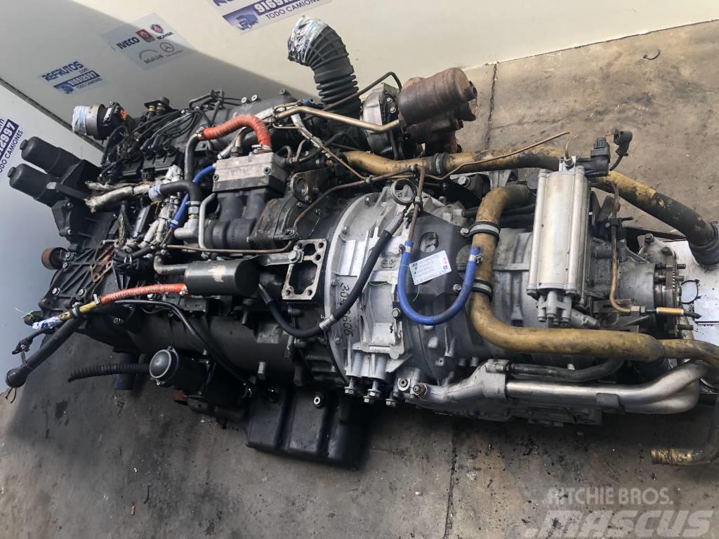 Mercedes-Benz M447 HLAG IV22 Engines
