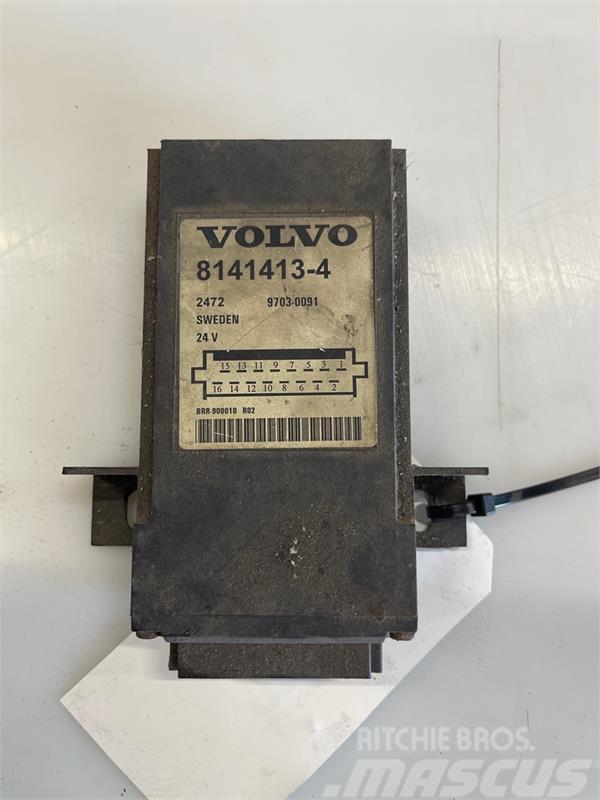 Volvo VOLVO ECU 8141413 Electronics