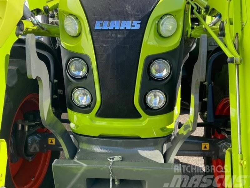 CLAAS Arion 440 Panoramic Tractors