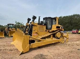 CAT D8R
