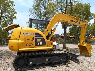 Komatsu PC 70
