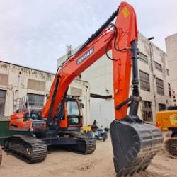 Doosan DX 300