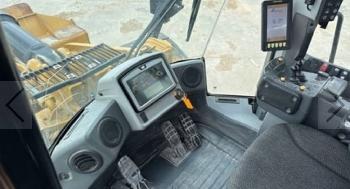 CAT 966 M