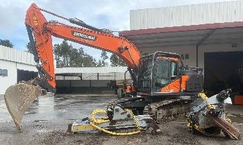 Doosan DX 235