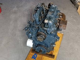 Kubota D 1703