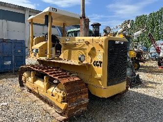 CAT D 6