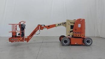 JLG E300AJP