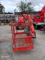 JLG 600 AJ