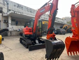 Doosan DX 60
