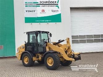 CAT 906