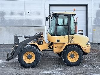Volvo L 30 B