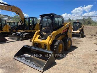 CAT 236D3