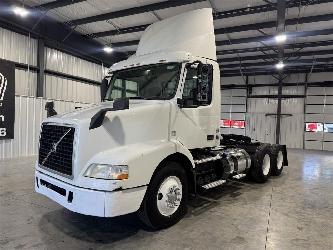 Volvo VNM