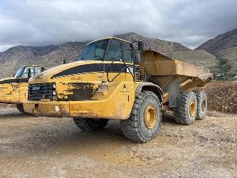CAT 740