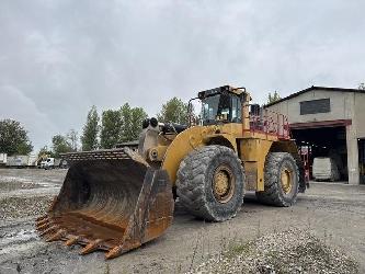 CAT 990