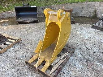 Komatsu 