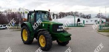 John Deere 6830