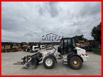 CAT 908 M
