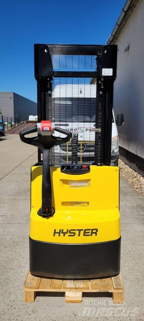 Hyster S 1.6 Yaya kumandali istif makinasi