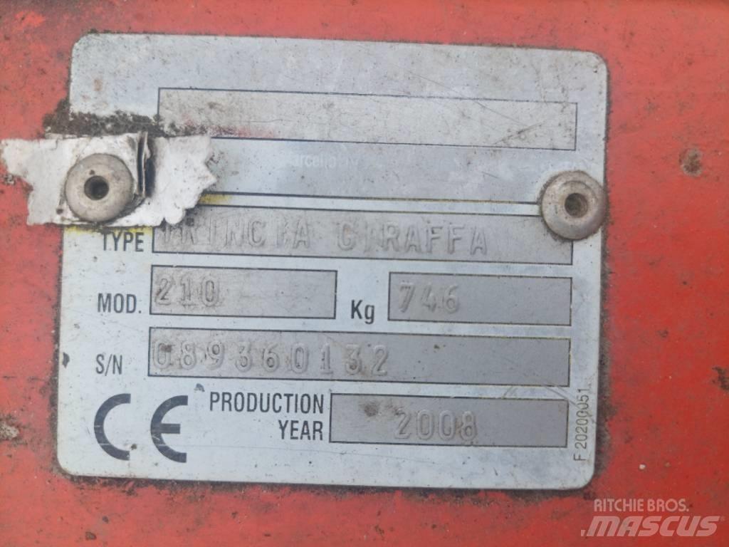 Maschio Giraffa 210 Hasat makineleri