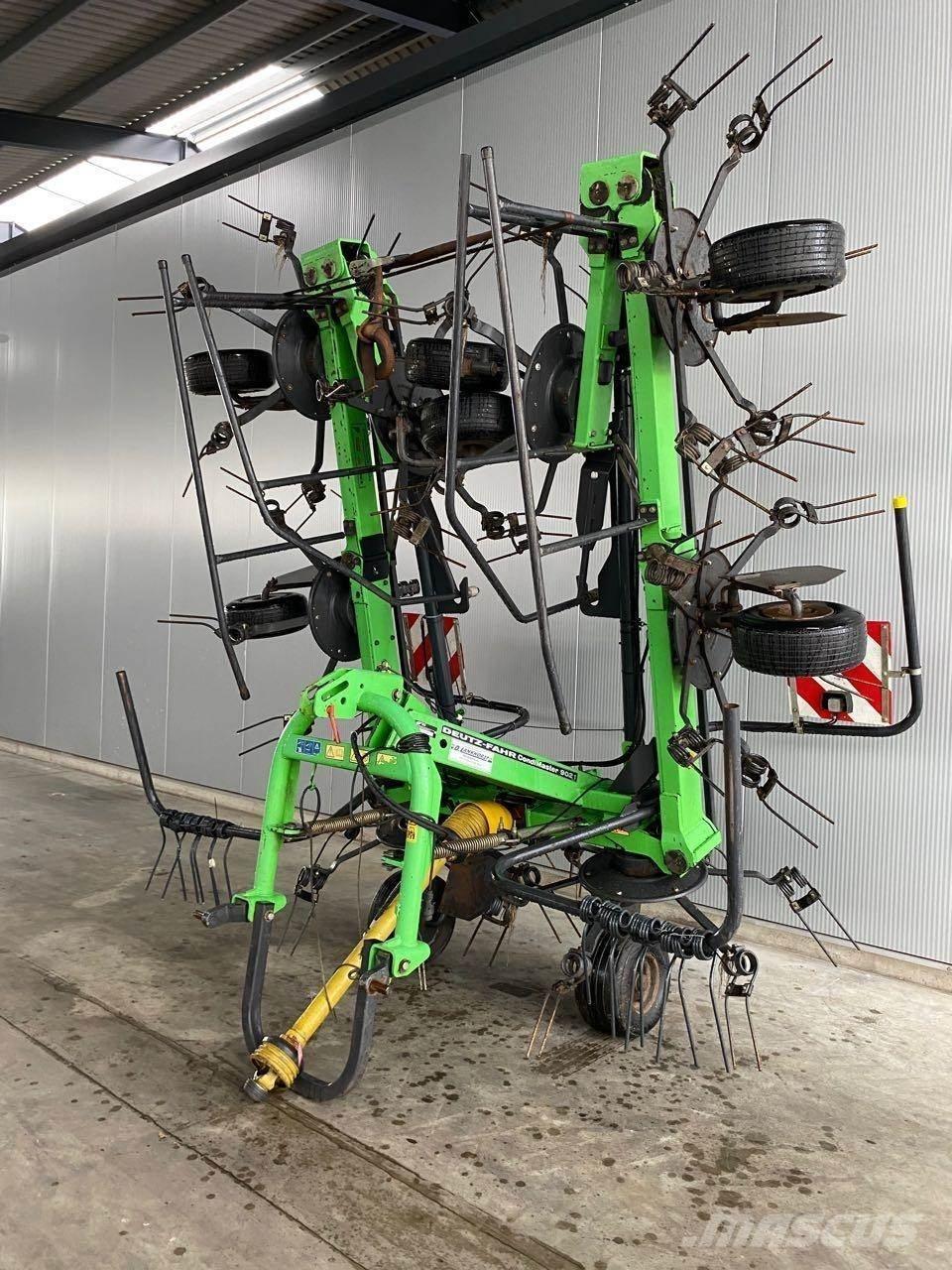 Deutz-Fahr 6917 Kombine tirmiklar