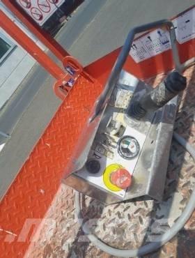 SkyJack SJ III 3220 Makasli platformlar