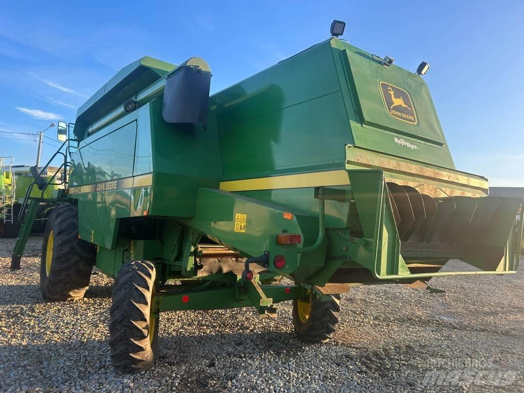 John Deere 2054 Biçerdöverler