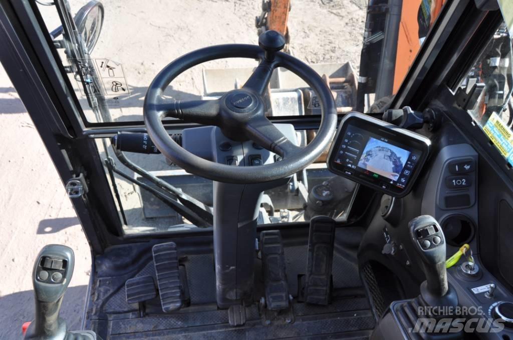 Doosan DX 100-7 Lastik tekerli ekskavatörler