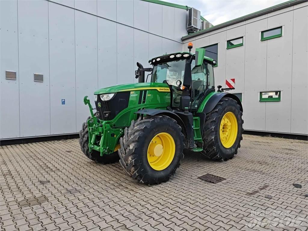John Deere 6R 250 Traktörler