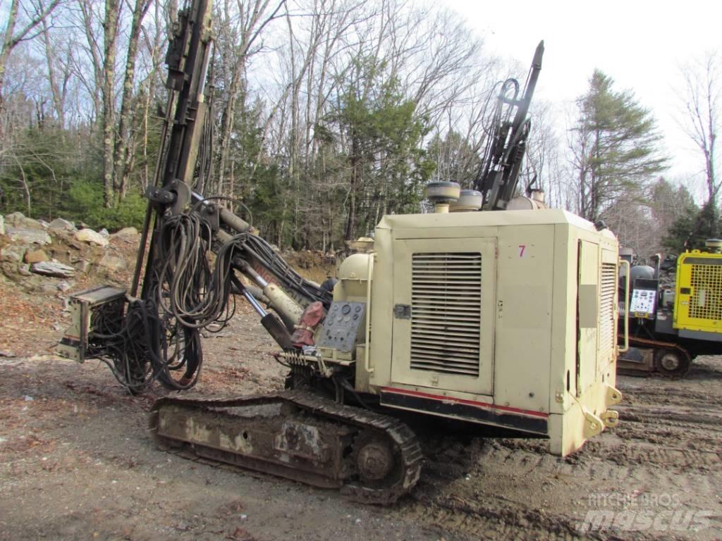 Atlas Copco ECM 590 Sondaj kuleleri