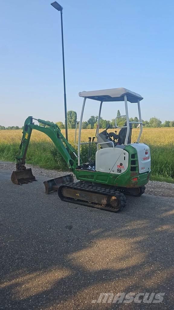 Takeuchi Tb 216 Mini ekskavatörler, 7 tona dek
