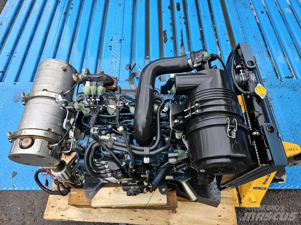 Kubota V 2403 Motorlar