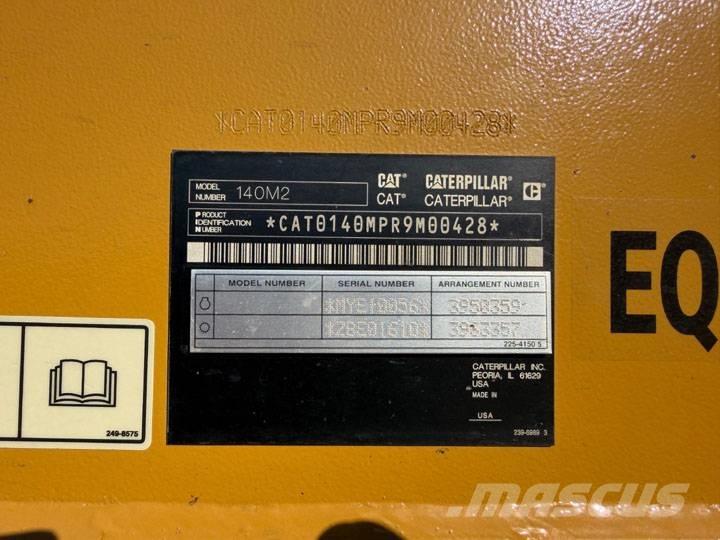 CAT 140 M 2 Greyderler