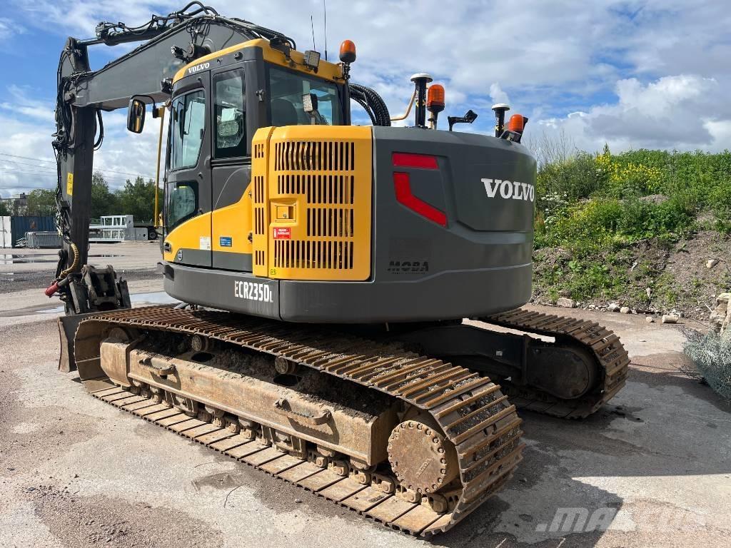 Volvo ECR 235 D Paletli ekskavatörler