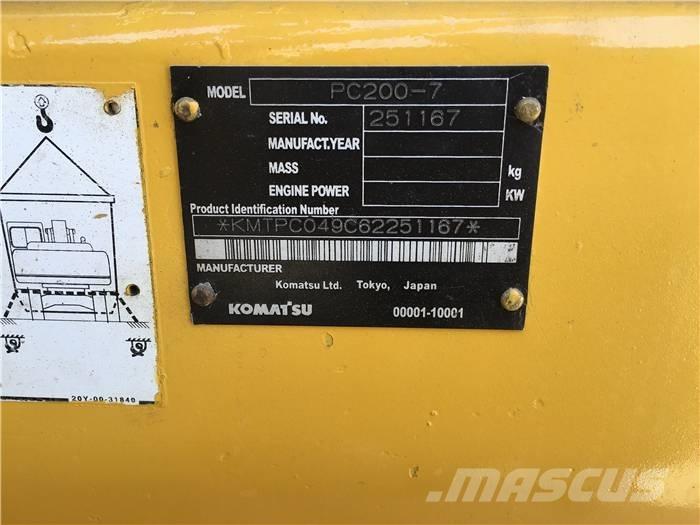 Komatsu PC 200-7 Paletli ekskavatörler