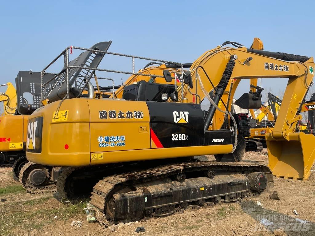 CAT 329 D Paletli ekskavatörler