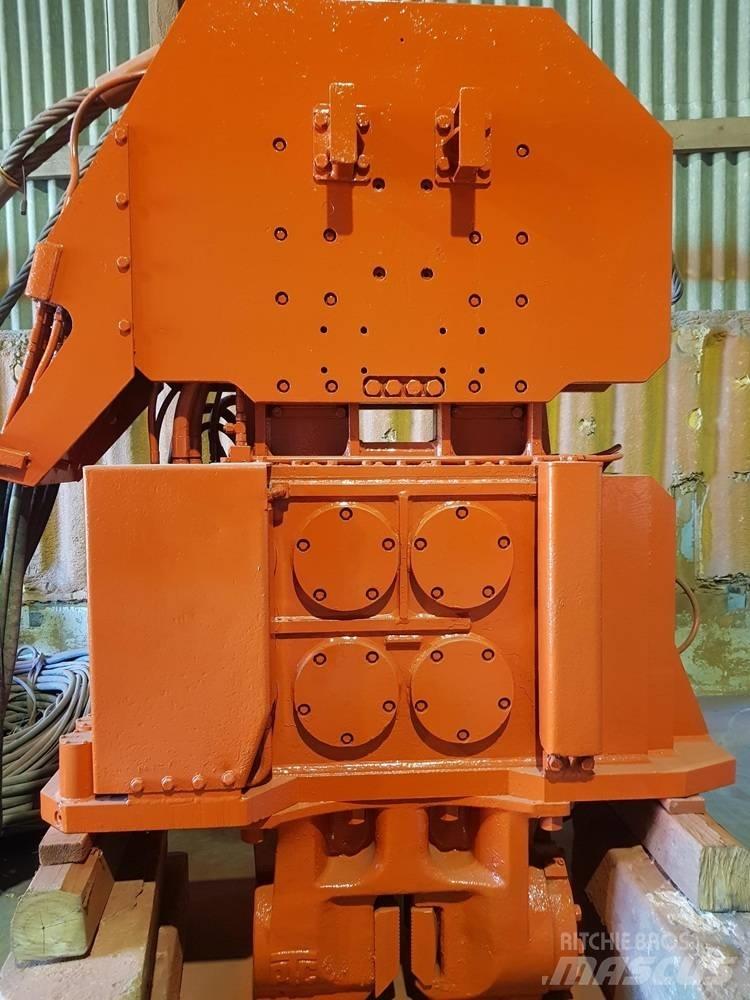 PTC 15 HFVS RK Titreşimli kazık çakıcıları